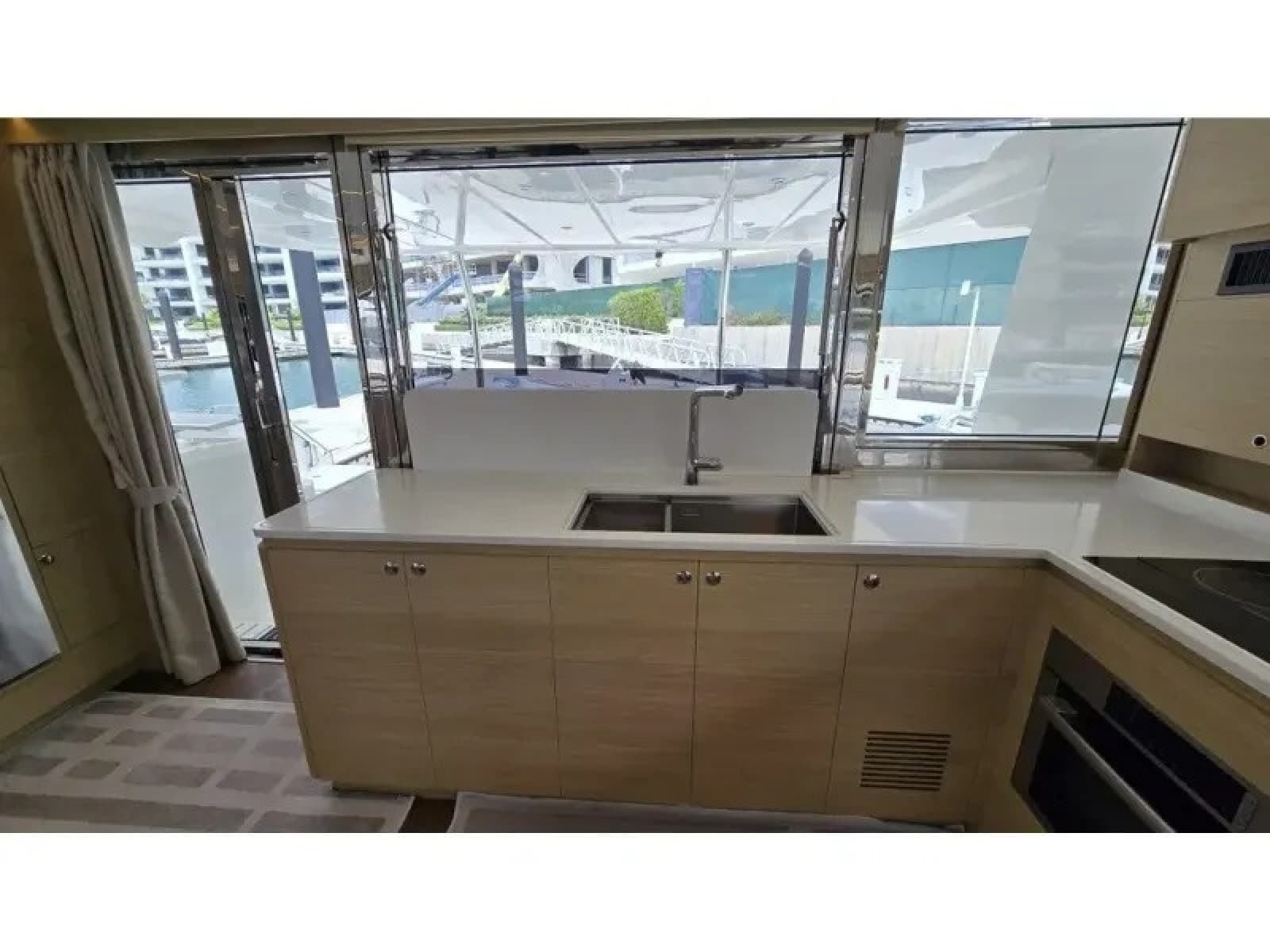 2025 Aquila 54 YACHT - Photo 24