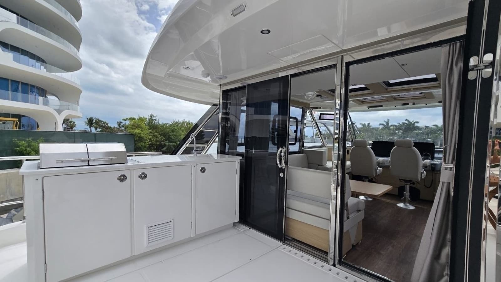 2025 Aquila 54 YACHT - Photo 14