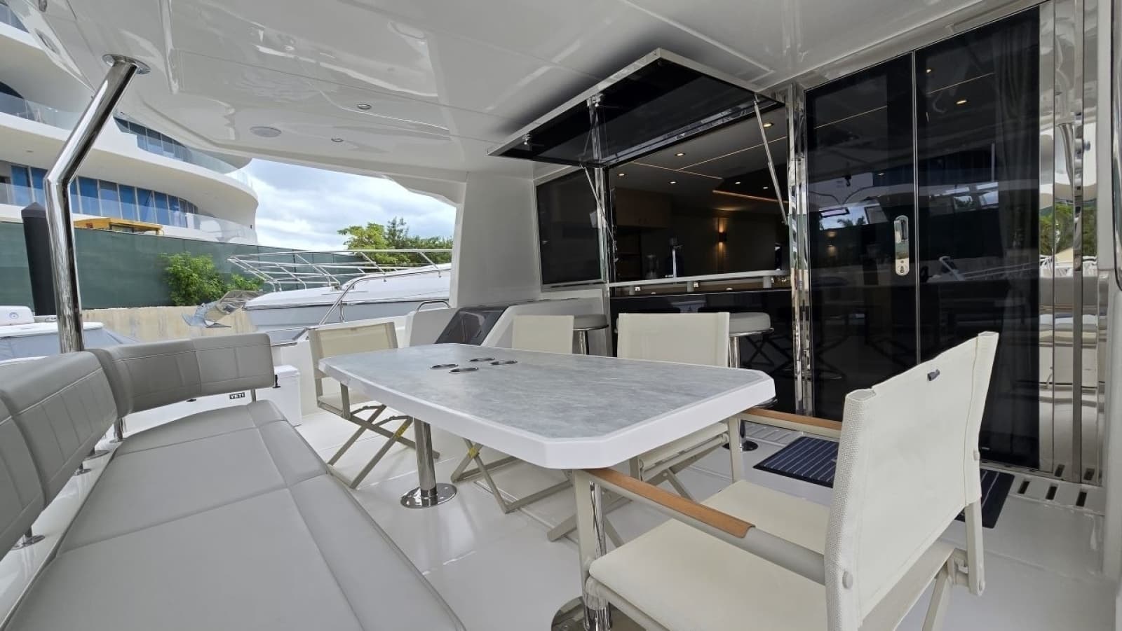 2025 Aquila 54 YACHT - Photo 9