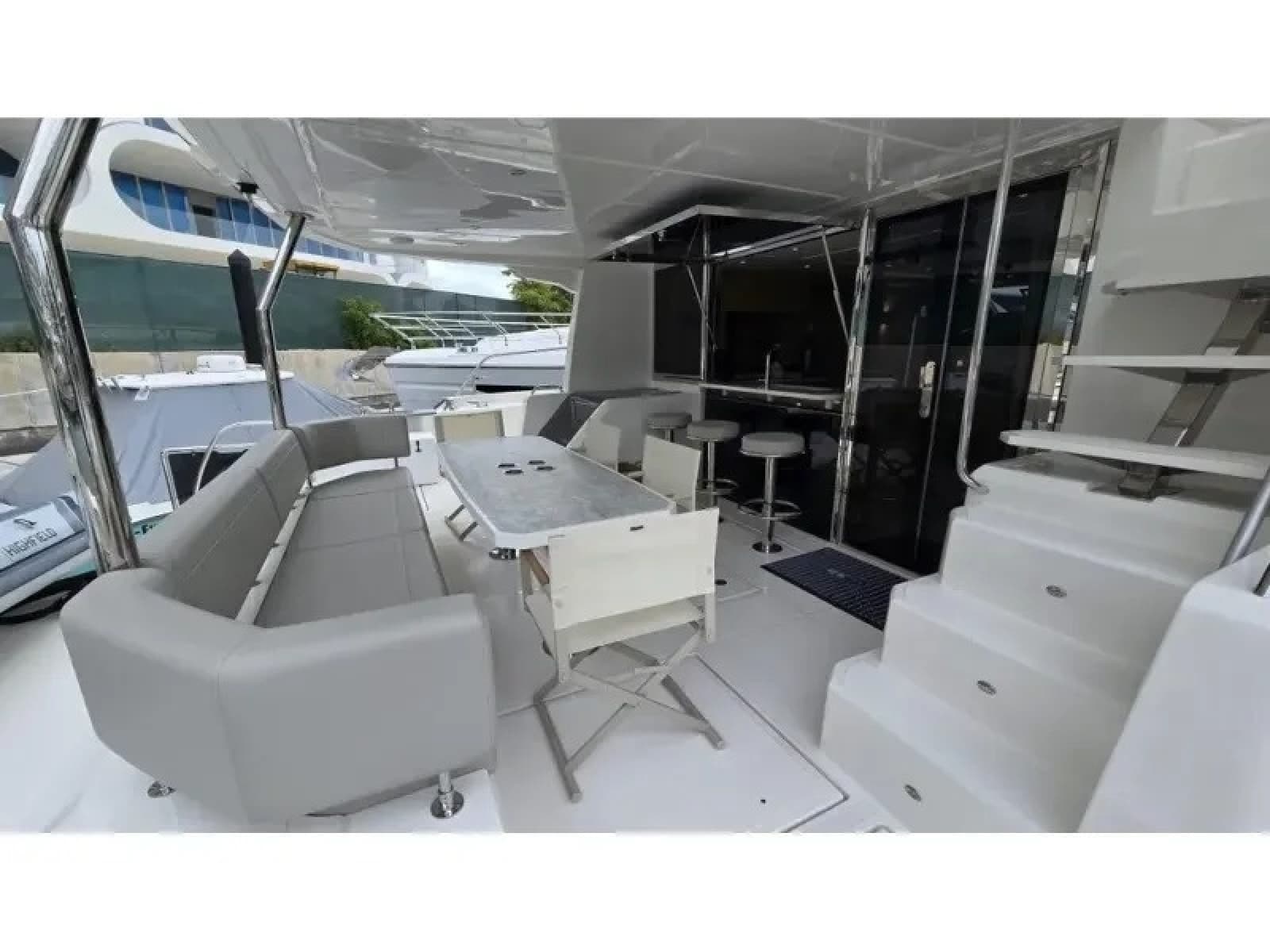2025 Aquila 54 YACHT - Photo 11