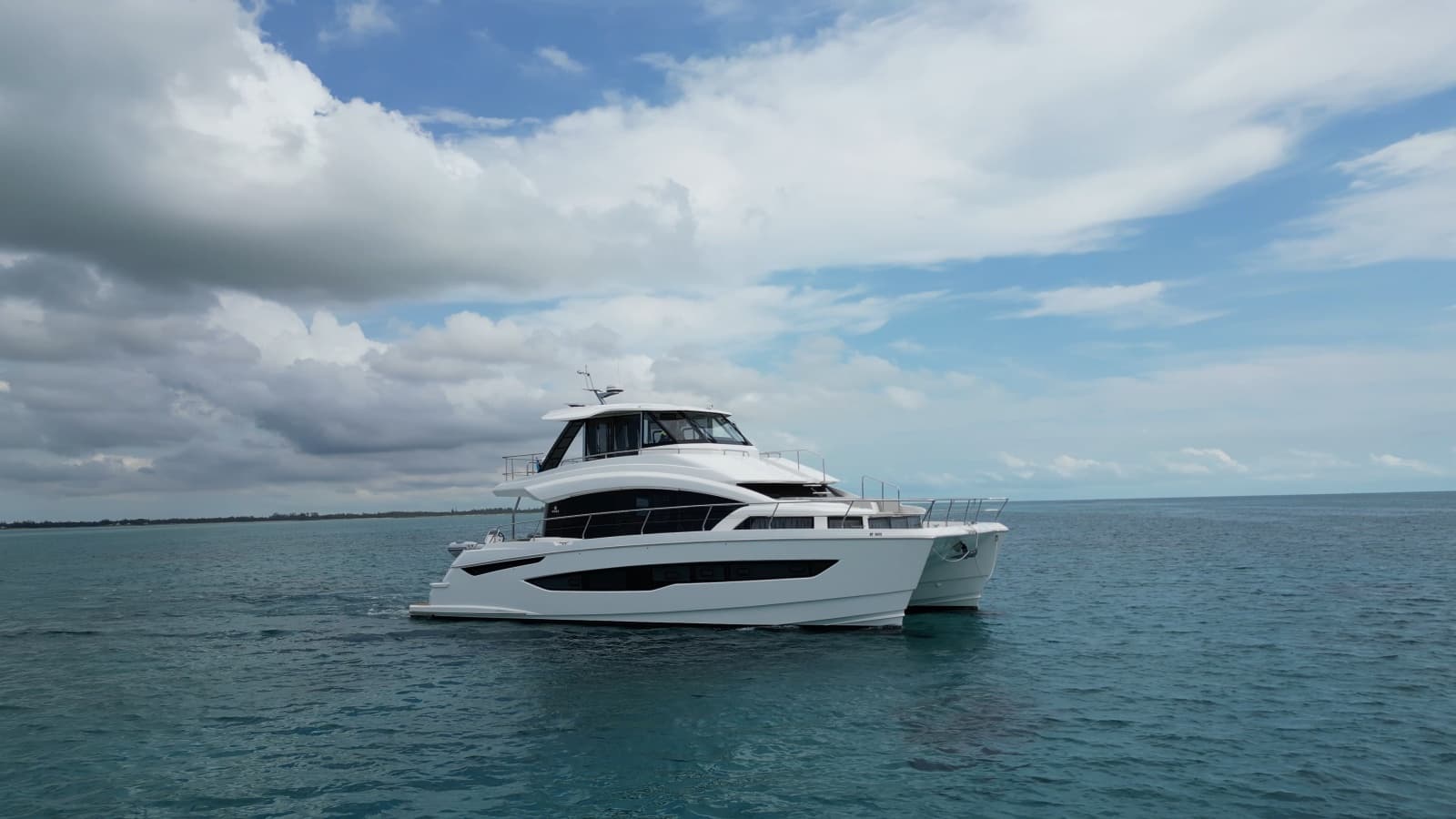 2025 Aquila 54 YACHT - Photo 3