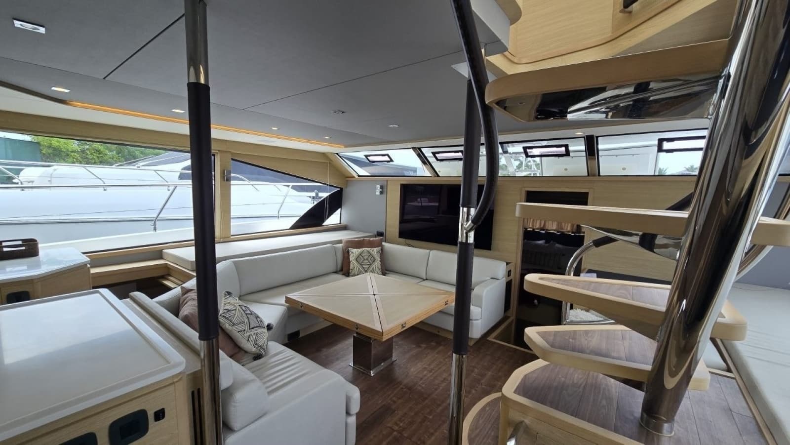 2025 Aquila 54 YACHT - Photo 28