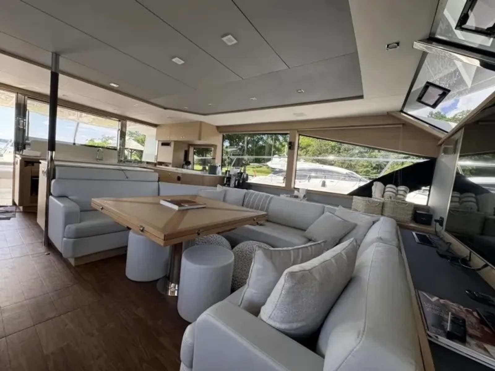 2024 Aquila 54 YACHT - Photo 19