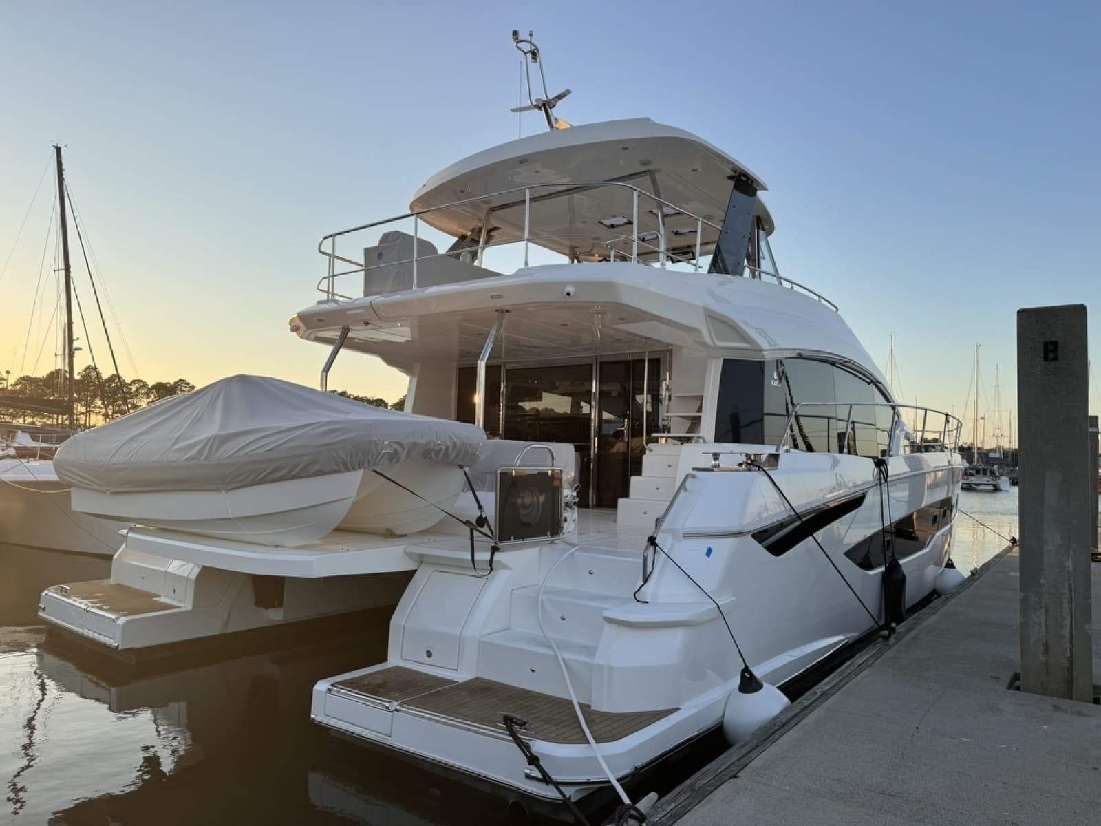 2024 Aquila 54 YACHT - Photo 5
