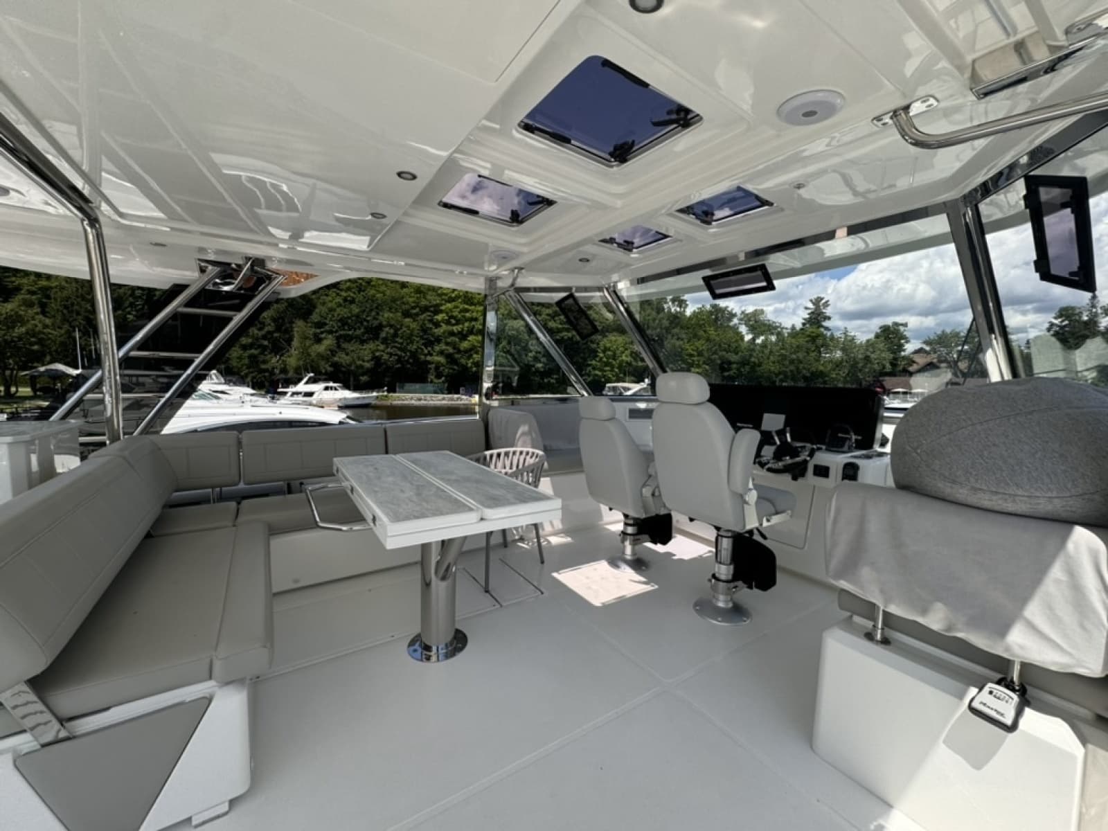 2024 Aquila 54 YACHT - Photo 19