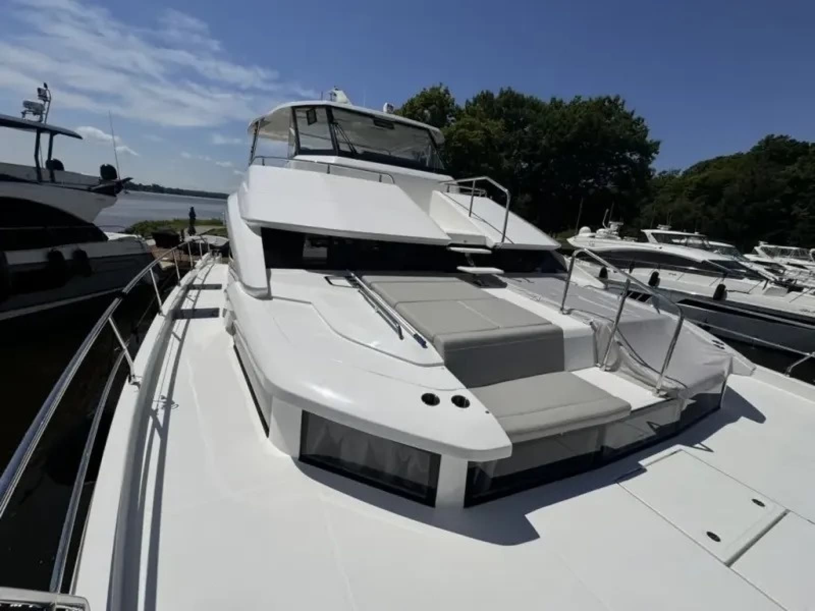 2024 Aquila 54 YACHT - Photo 4