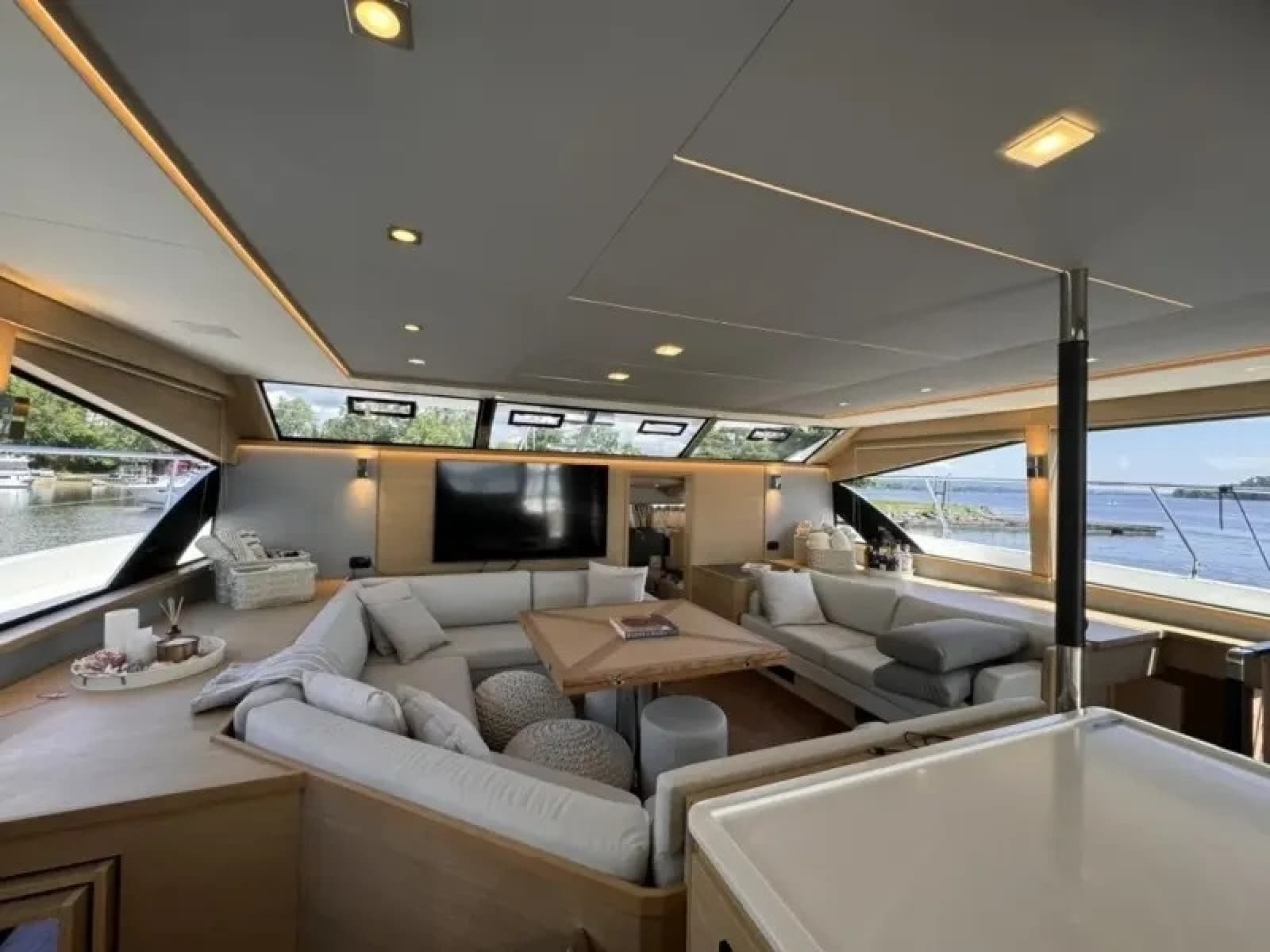 2024 Aquila 54 YACHT - Photo 29