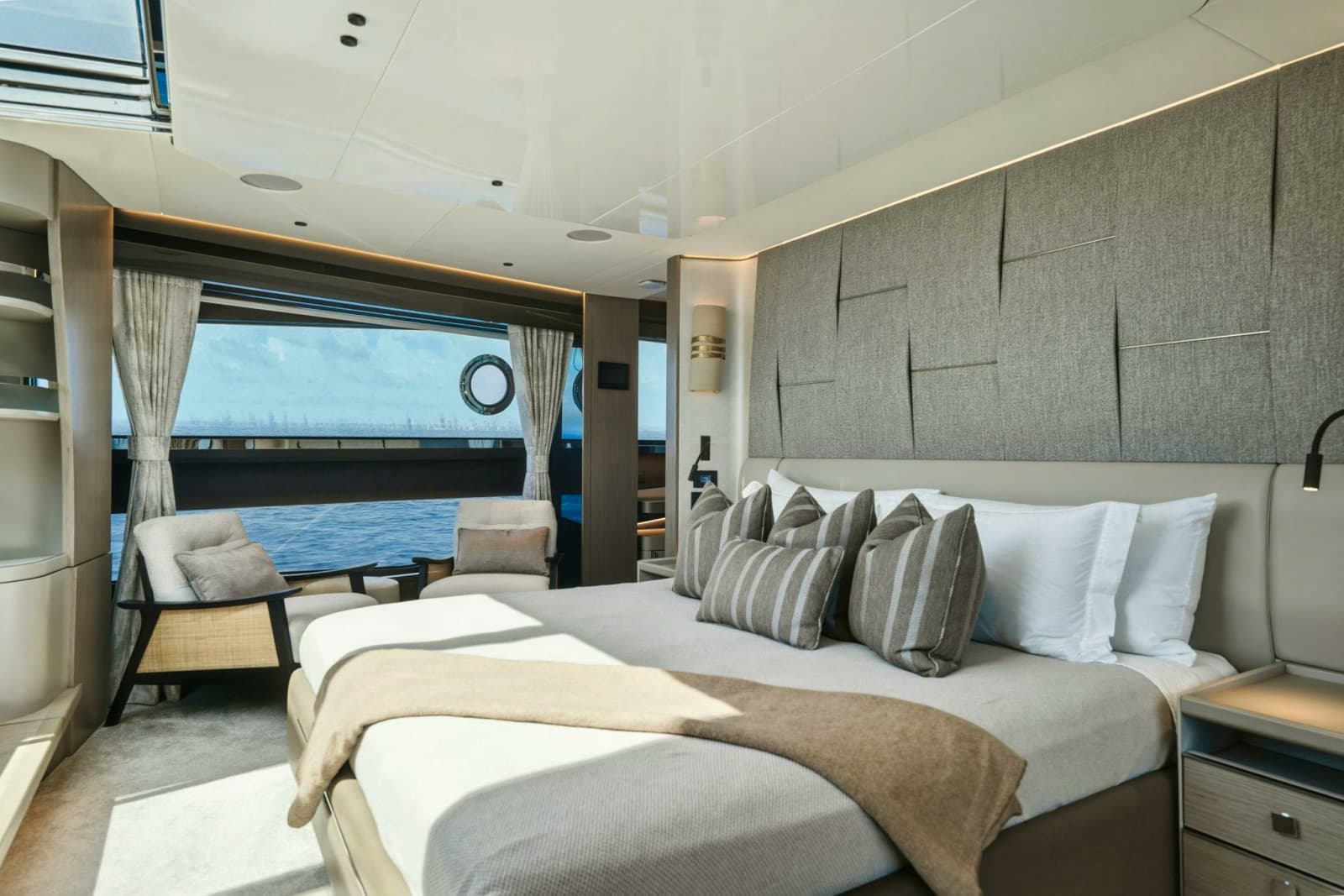 2024 Sunseeker Sunseeker 100 Yacht - Photo 19