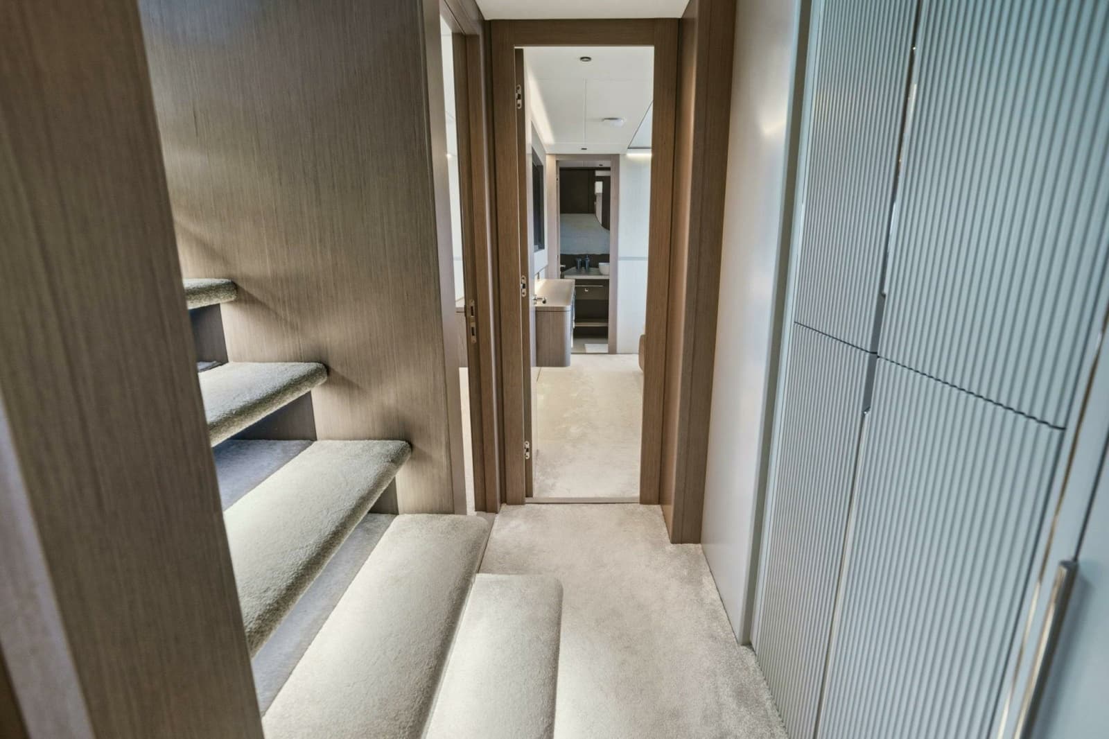 2024 Sunseeker Sunseeker 100 Yacht - Photo 21