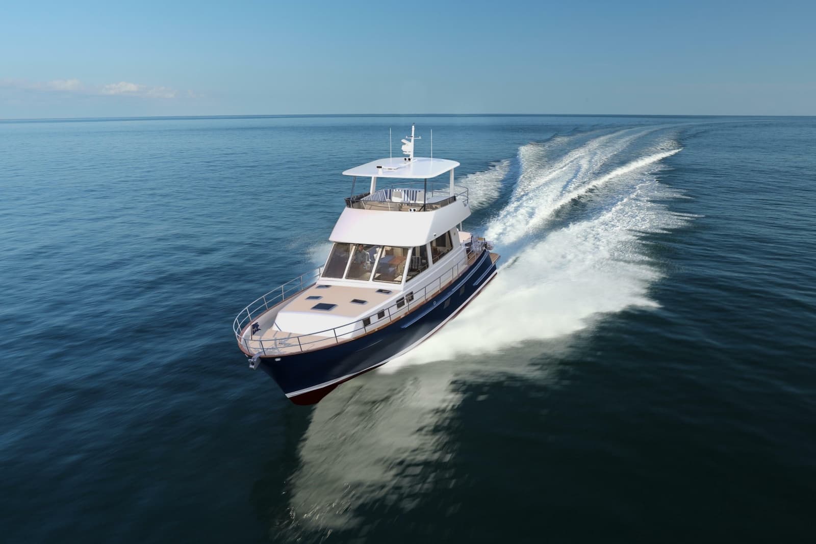 2027 Hunt Yachts 56 Flybridge - Photo 3