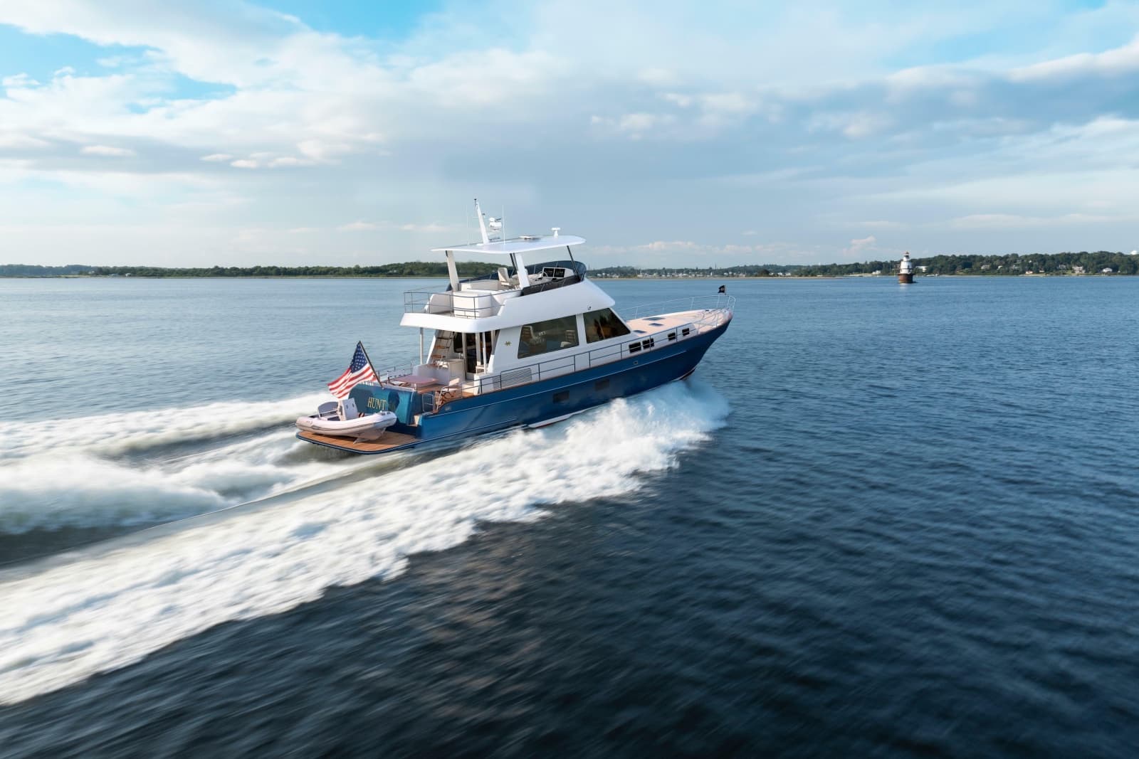 2027 Hunt Yachts 56 Flybridge - Photo 5