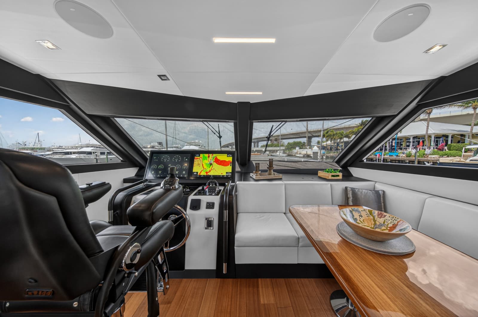 2021 Ocean Alexander 70E - Photo 39