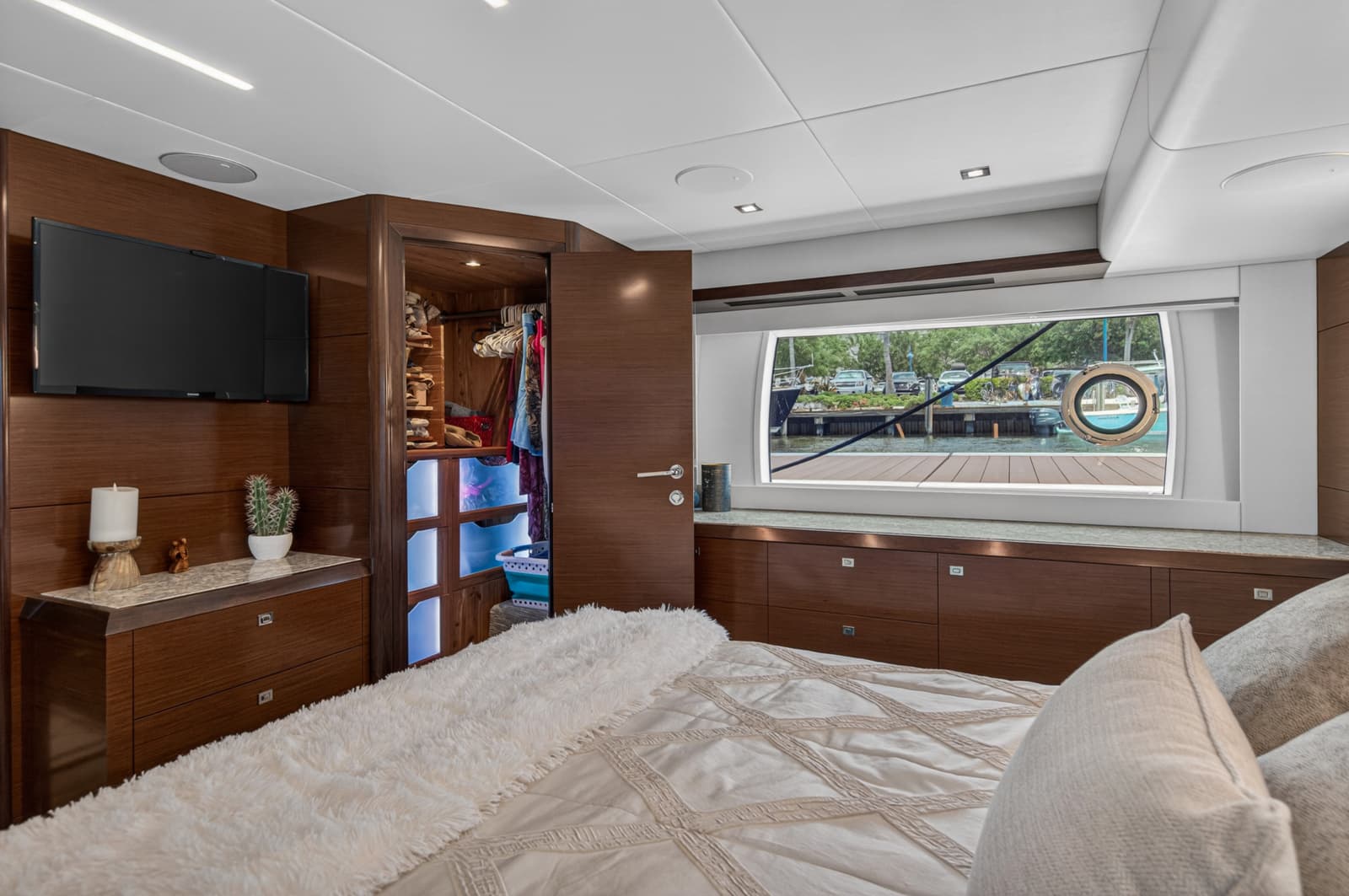 2021 Ocean Alexander 70E - Photo 65