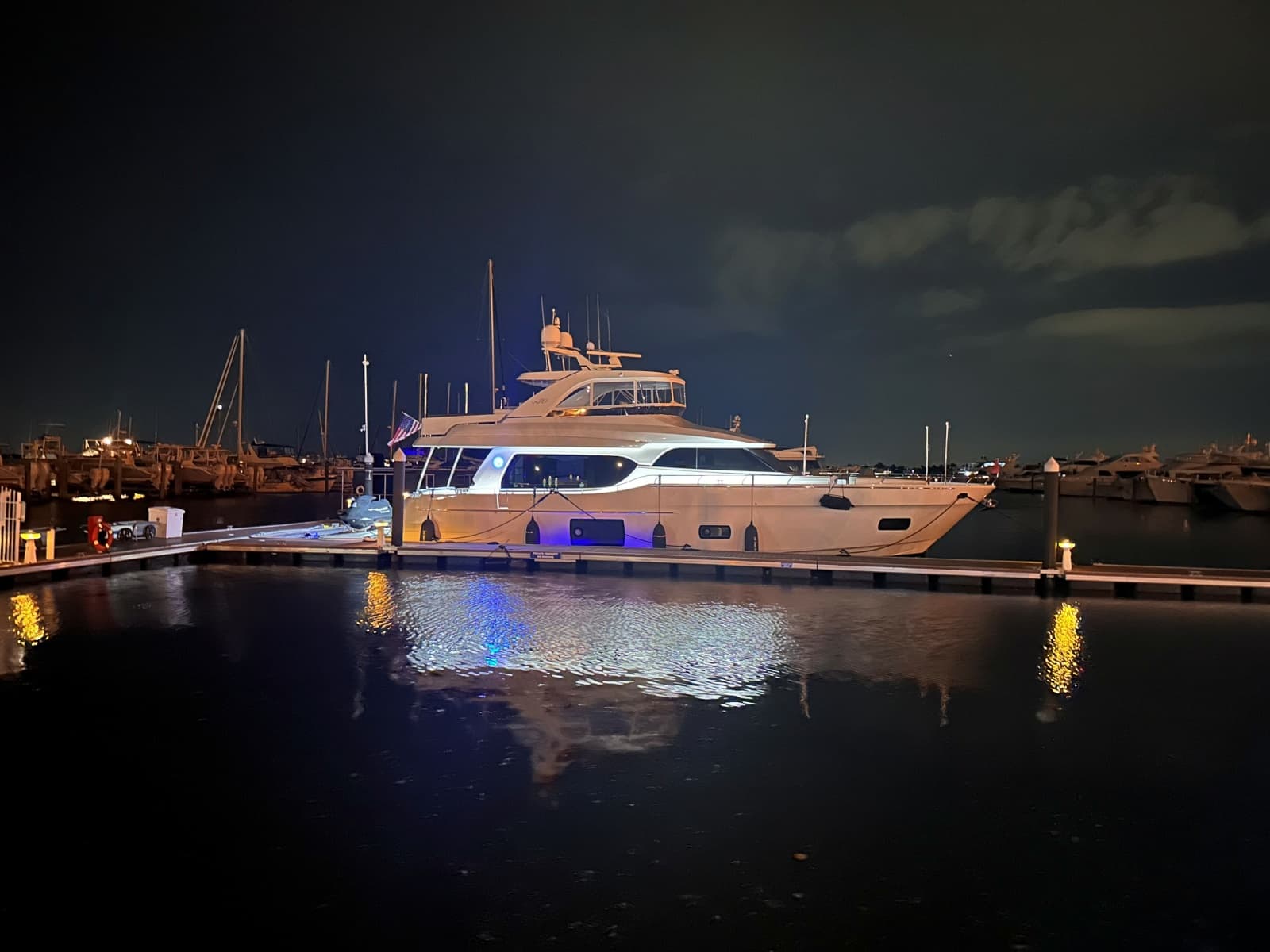 2021 Ocean Alexander 70E - Photo 4