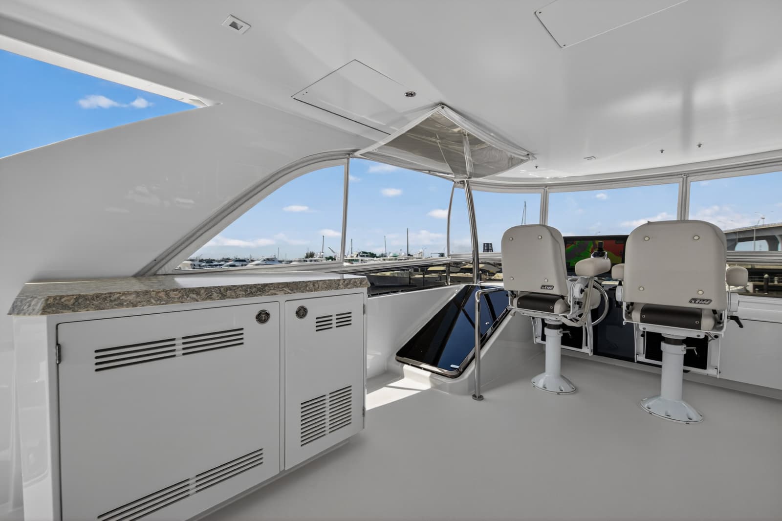 2021 Ocean Alexander 70E - Photo 98
