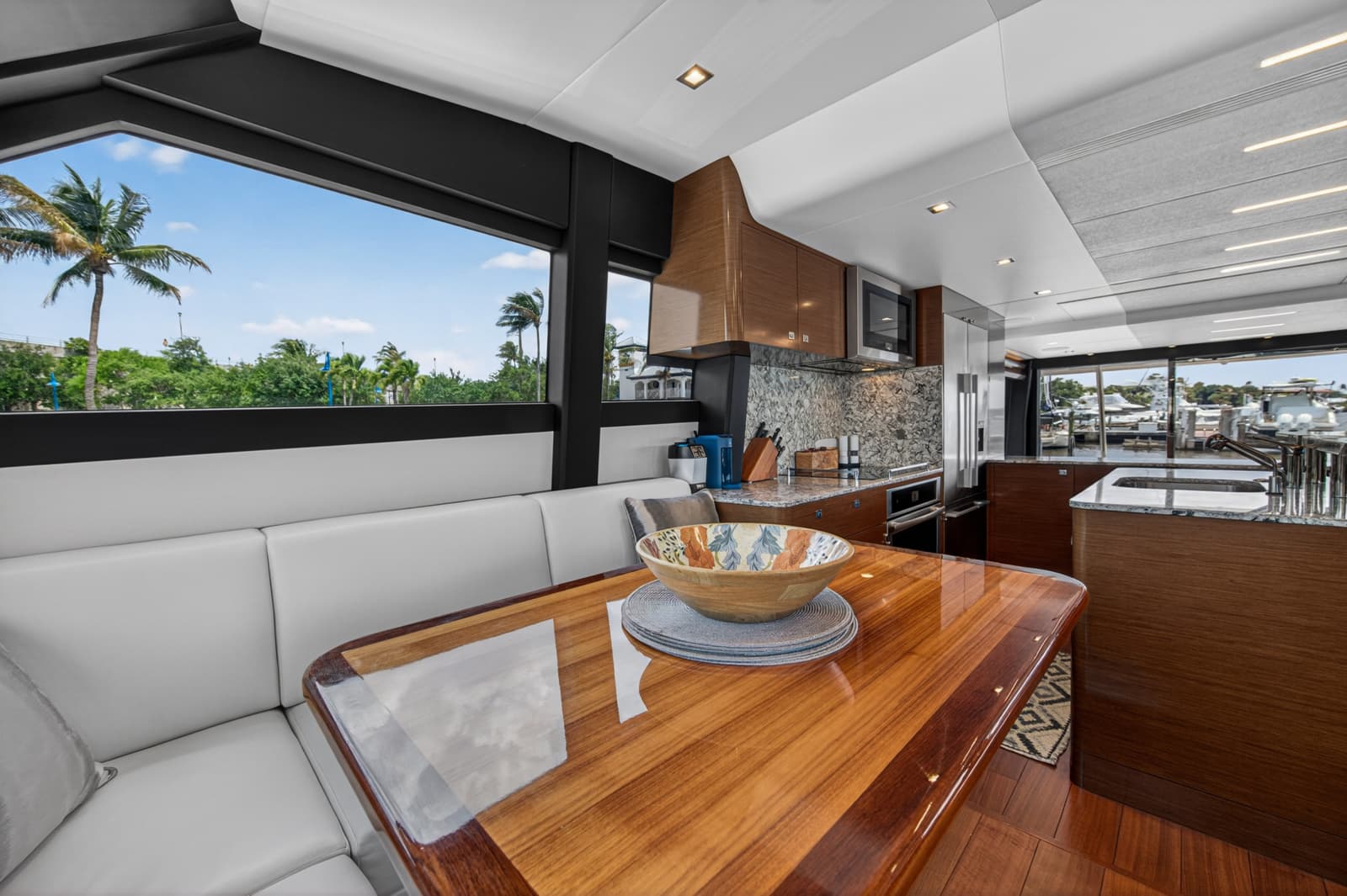 2021 Ocean Alexander 70E - Photo 42