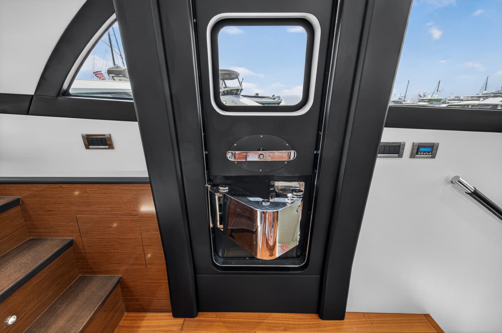 2021 Ocean Alexander 70E - Photo 58