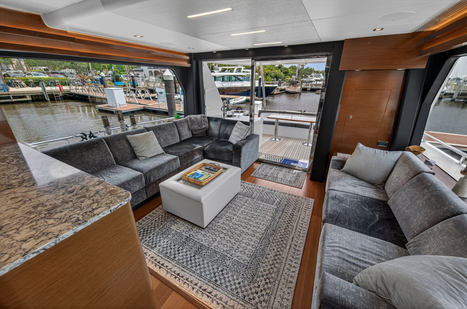 2021 Ocean Alexander 70E - Photo 20