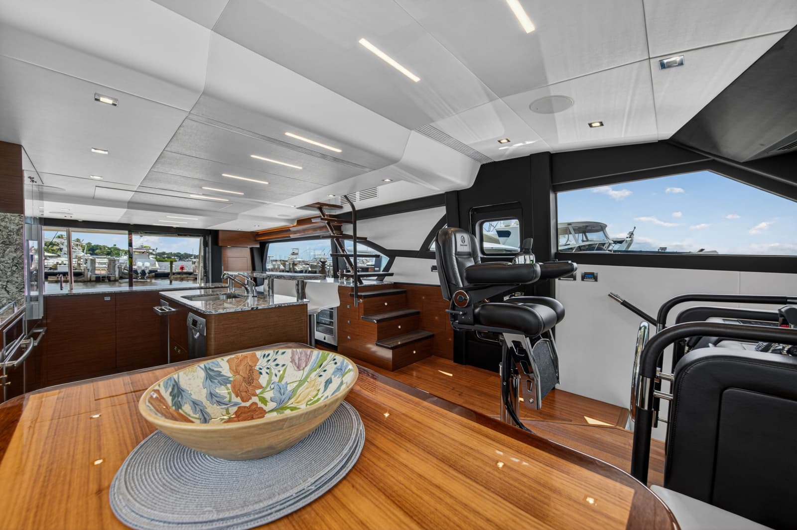 2021 Ocean Alexander 70E - Photo 43