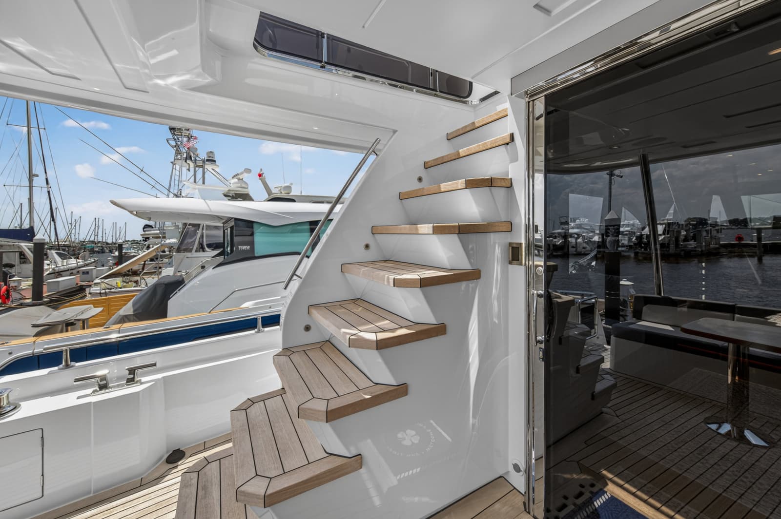 2021 Ocean Alexander 70E - Photo 95