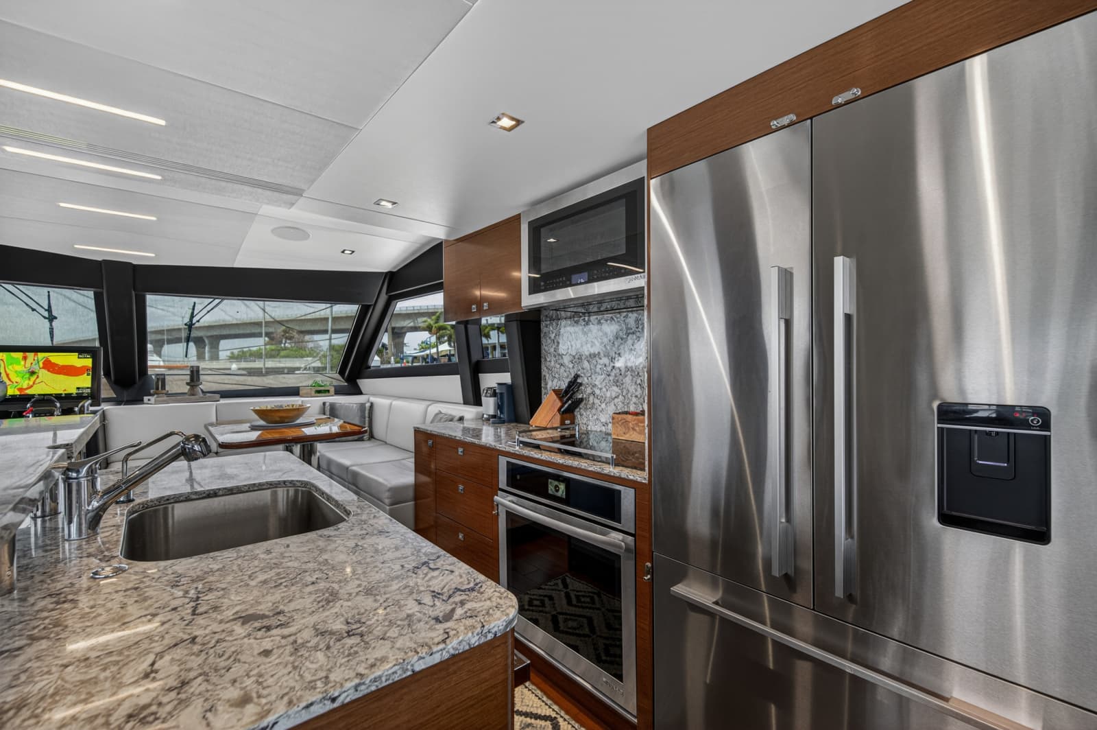 2021 Ocean Alexander 70E - Photo 33