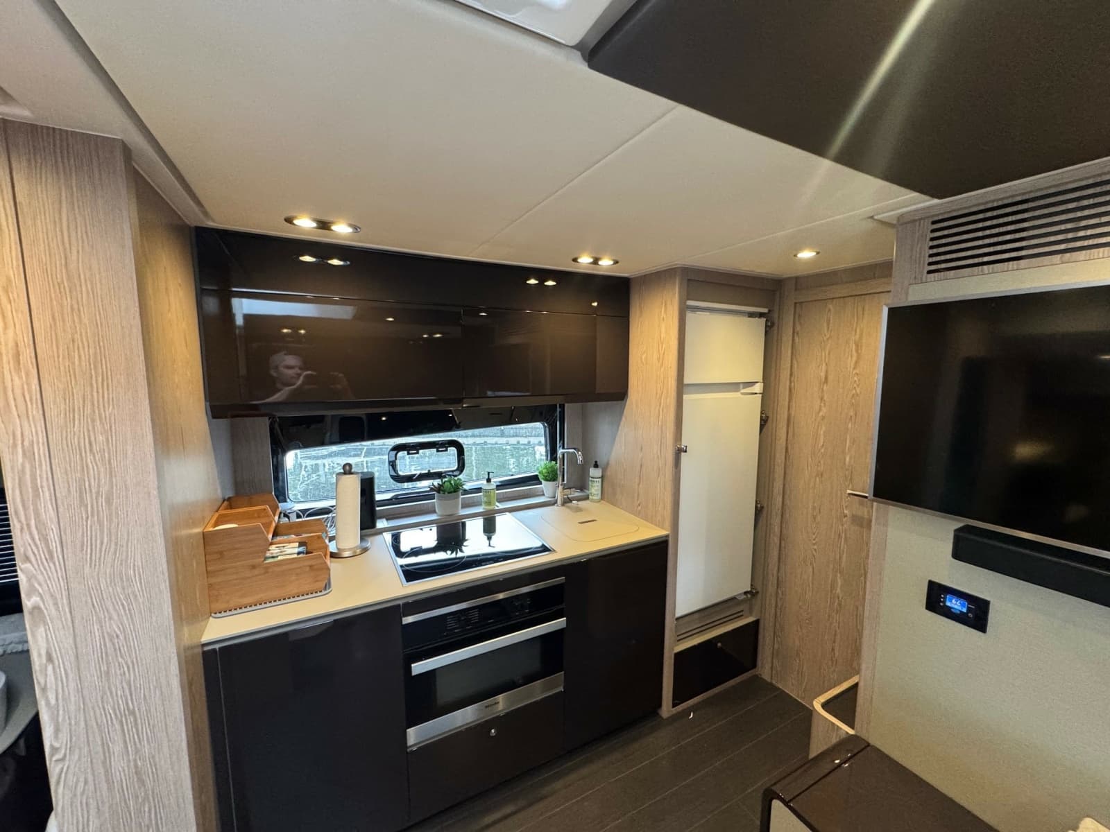 2019 Azimut 51 ATLANTIS - Photo 9