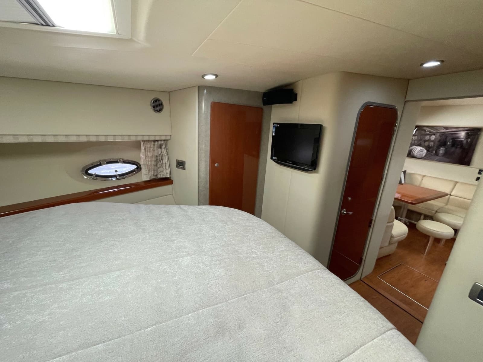 2008 Formula 45 Yacht - Photo 32