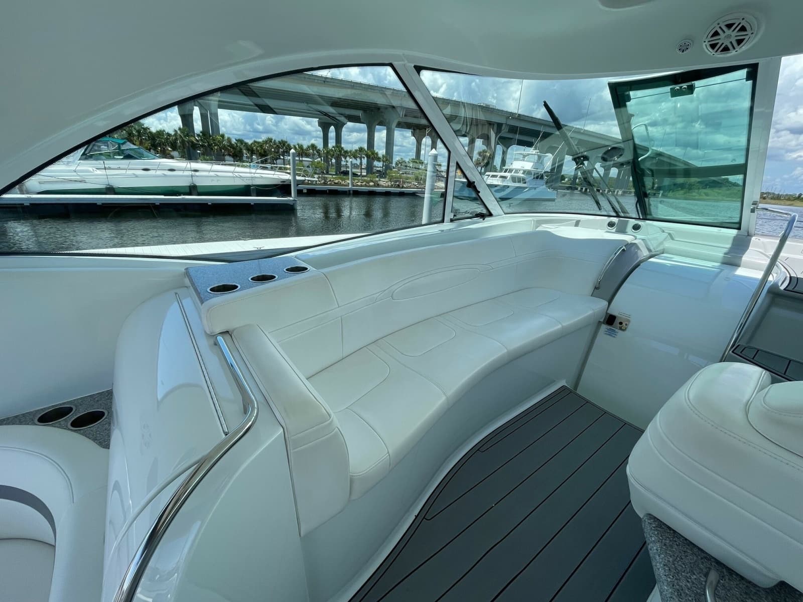2008 Formula 45 Yacht - Photo 15
