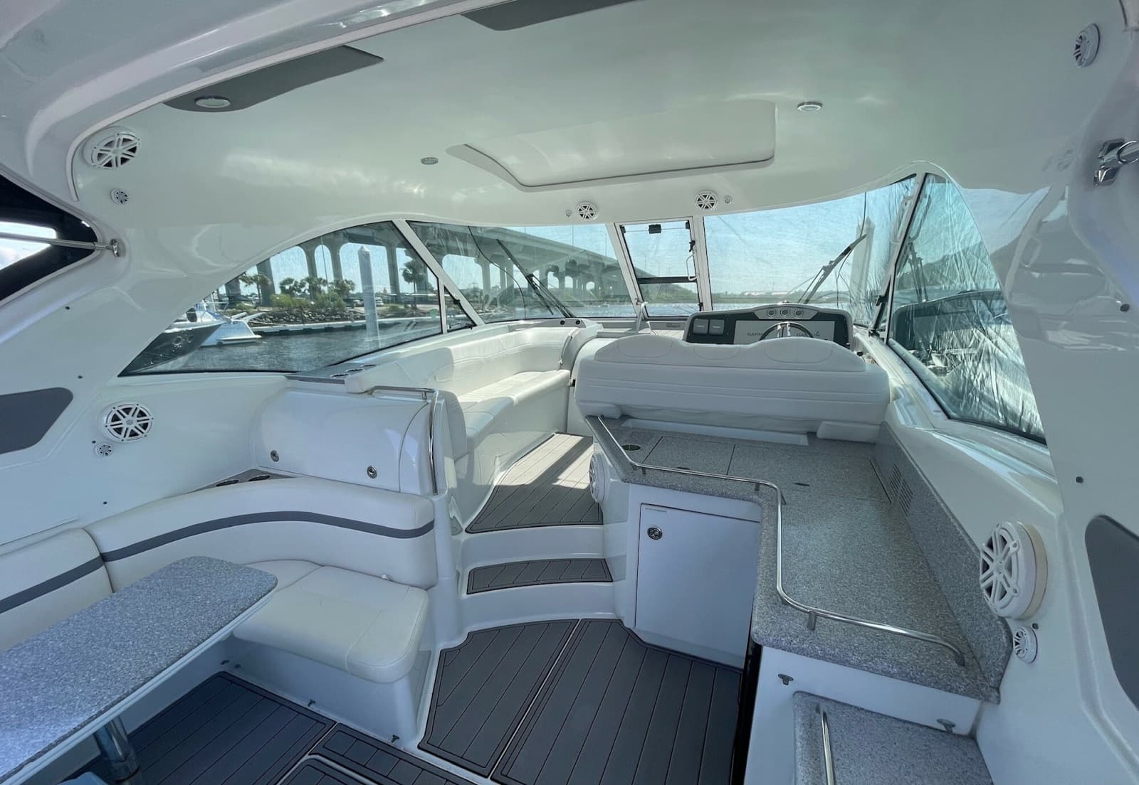 2008 Formula 45 Yacht - Photo 9