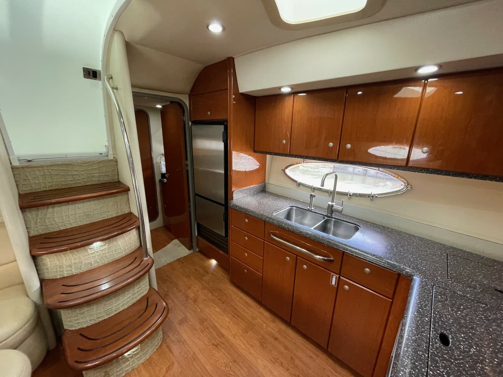 2008 Formula 45 Yacht - Photo 21