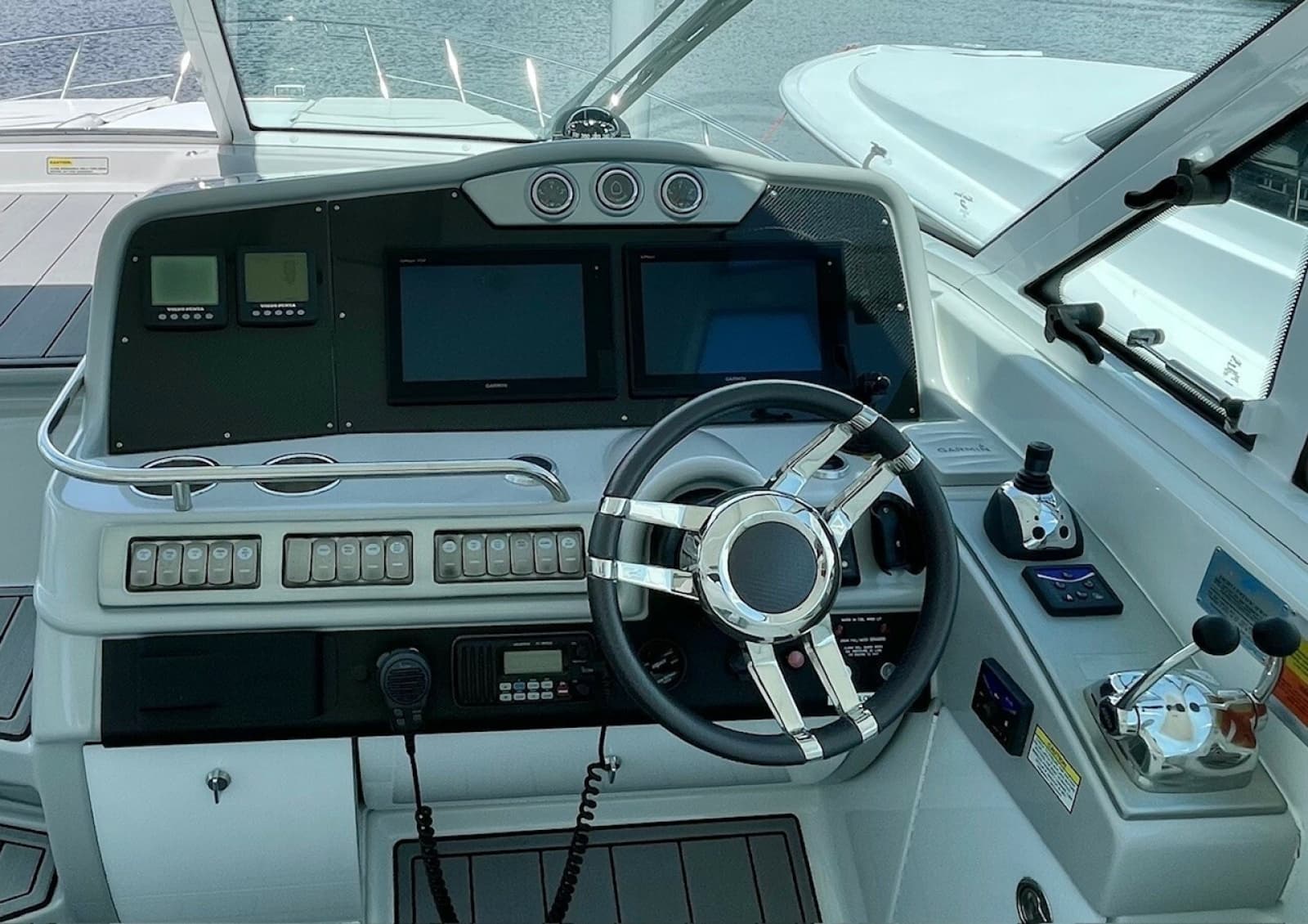 2008 Formula 45 Yacht - Photo 13