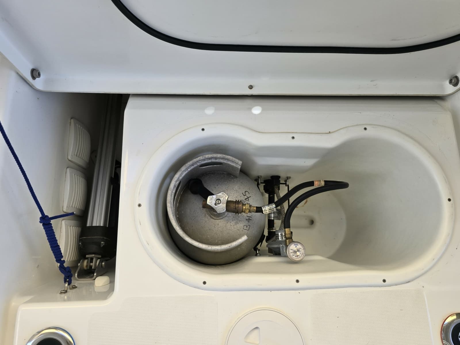 2018 Beneteau Oceanis 41.1 - Photo 8