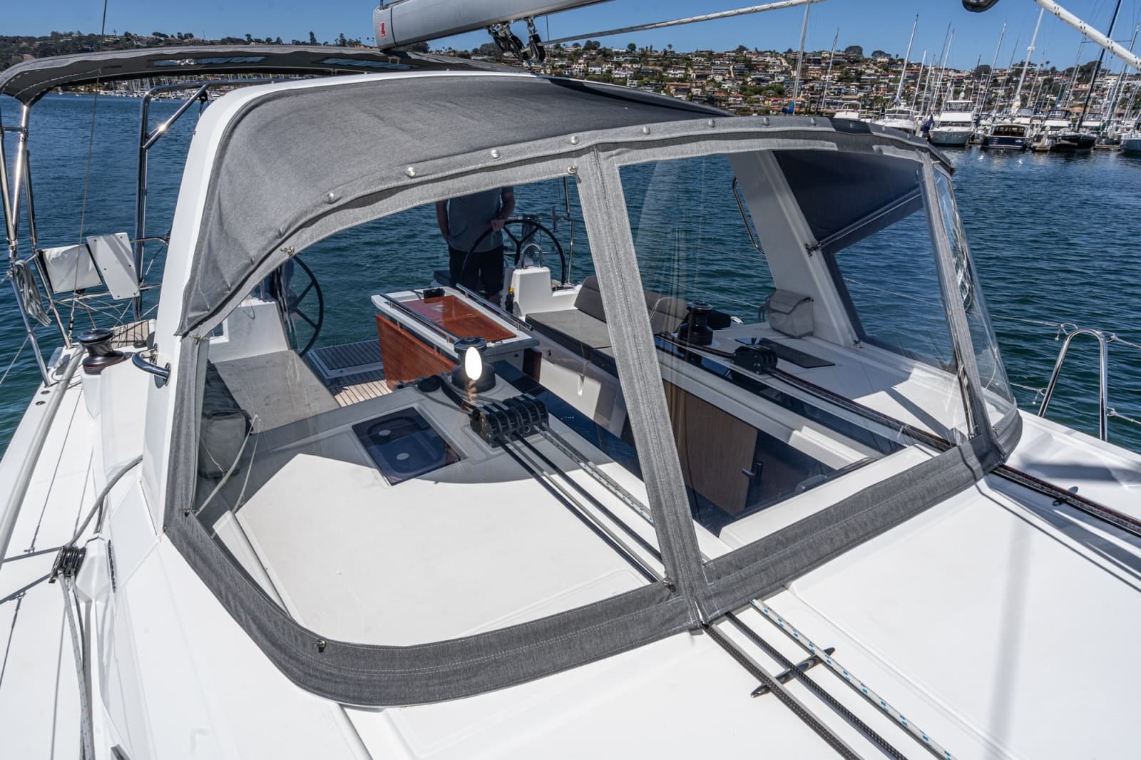 2018 Beneteau Oceanis 41.1 - Photo 15
