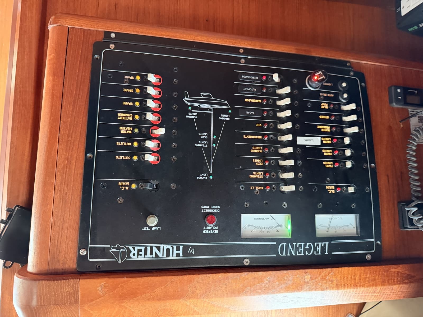1990 Hunter 37.5 - Photo 9