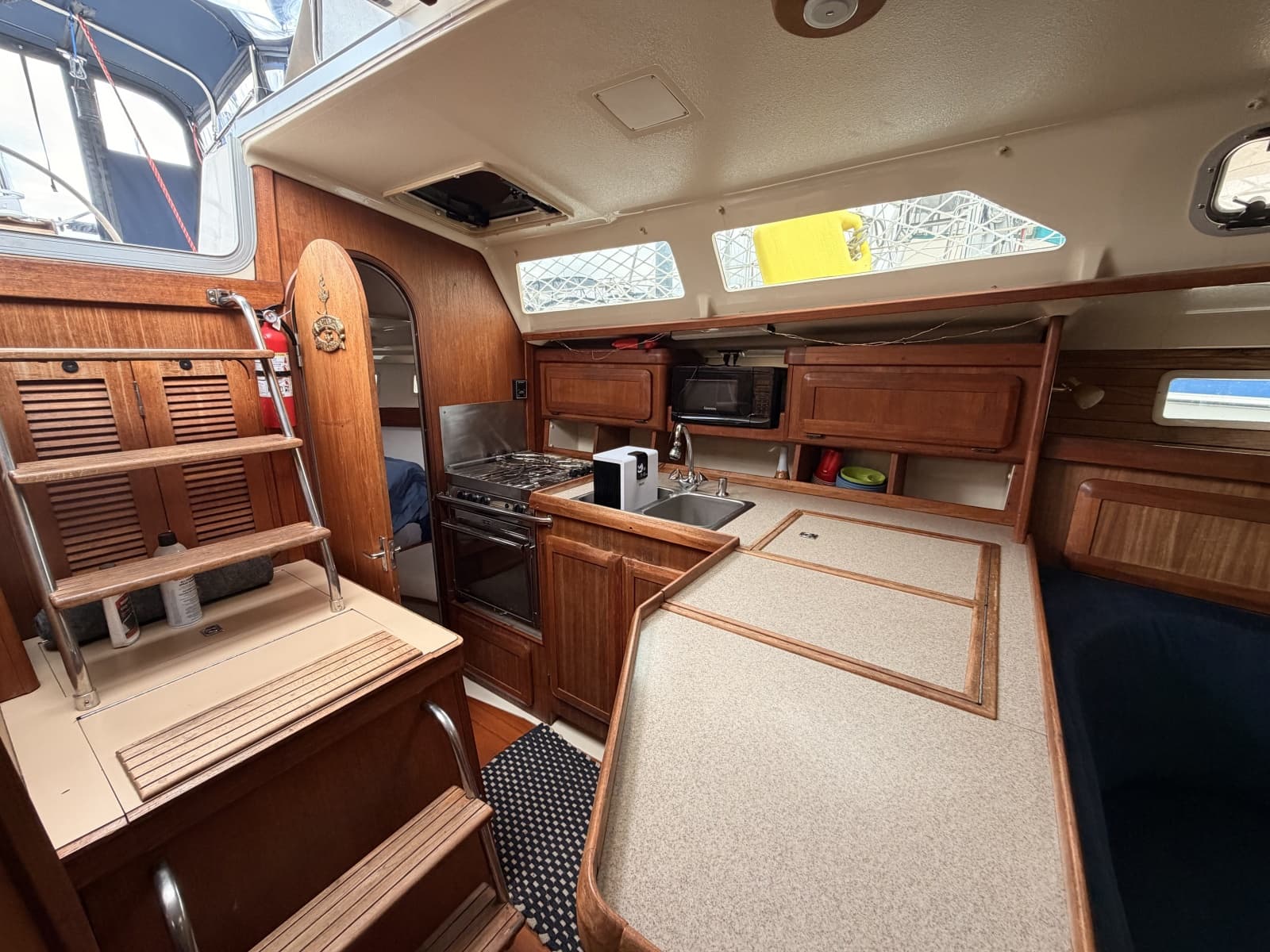 1990 Hunter 37.5 - Photo 7