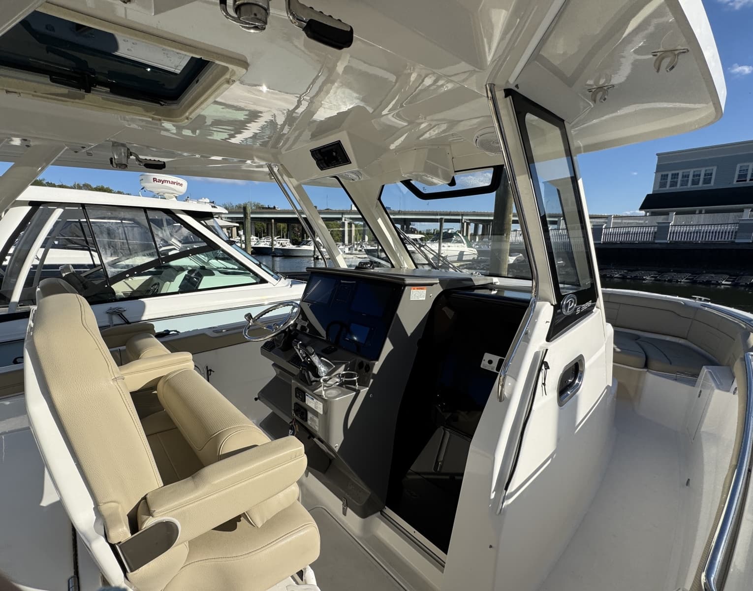 2019 Pursuit S 328 Sport - Photo 9