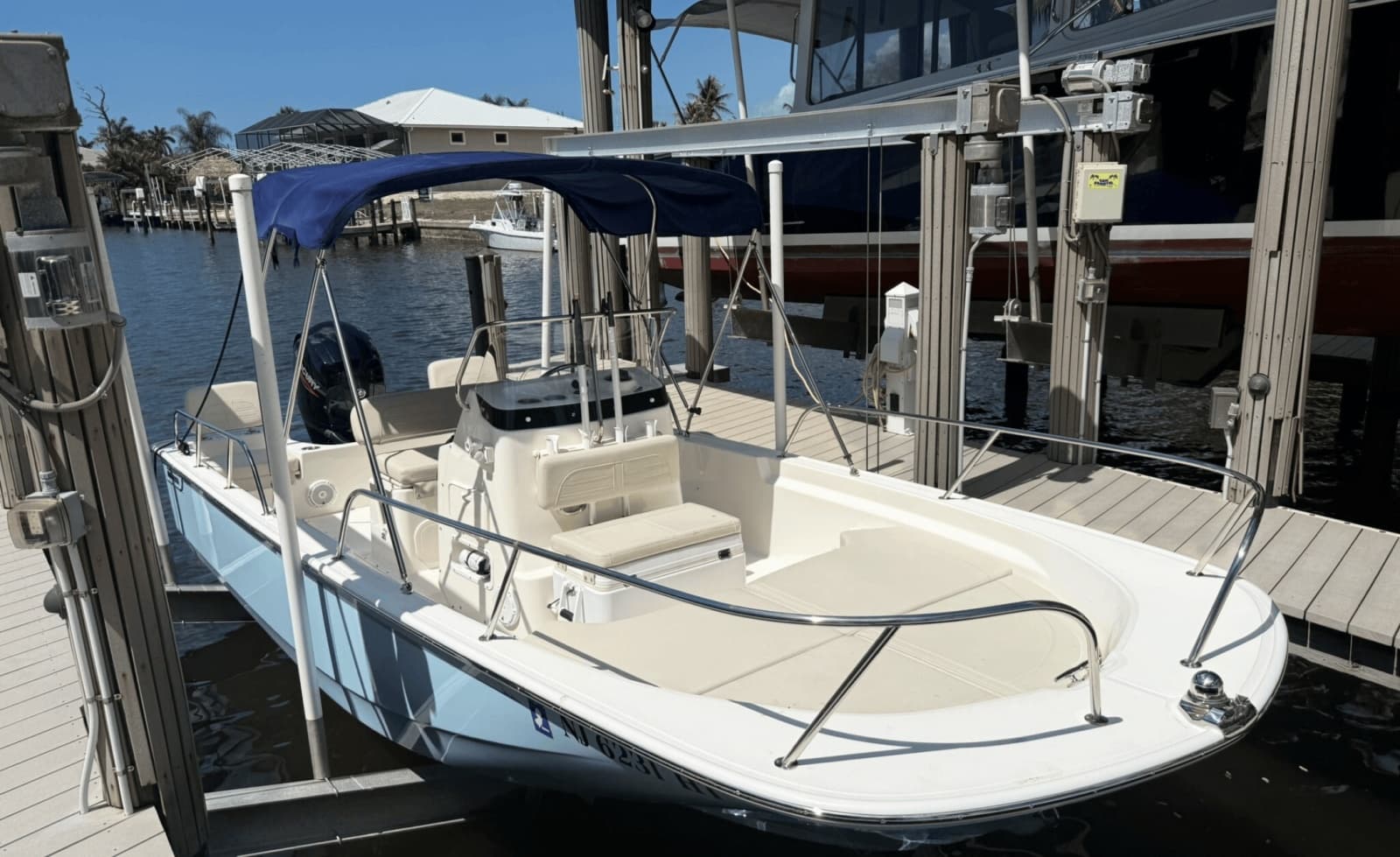 2023 Boston Whaler 190 Montauk - Photo 7