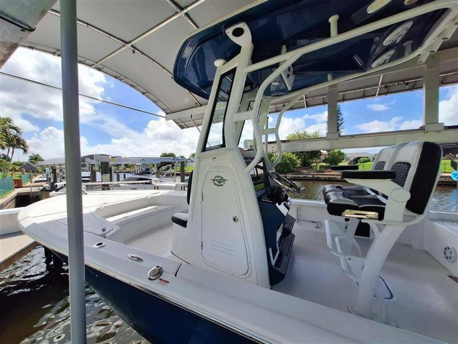 2024 Tidewater Bay Max 2410 - Photo 8
