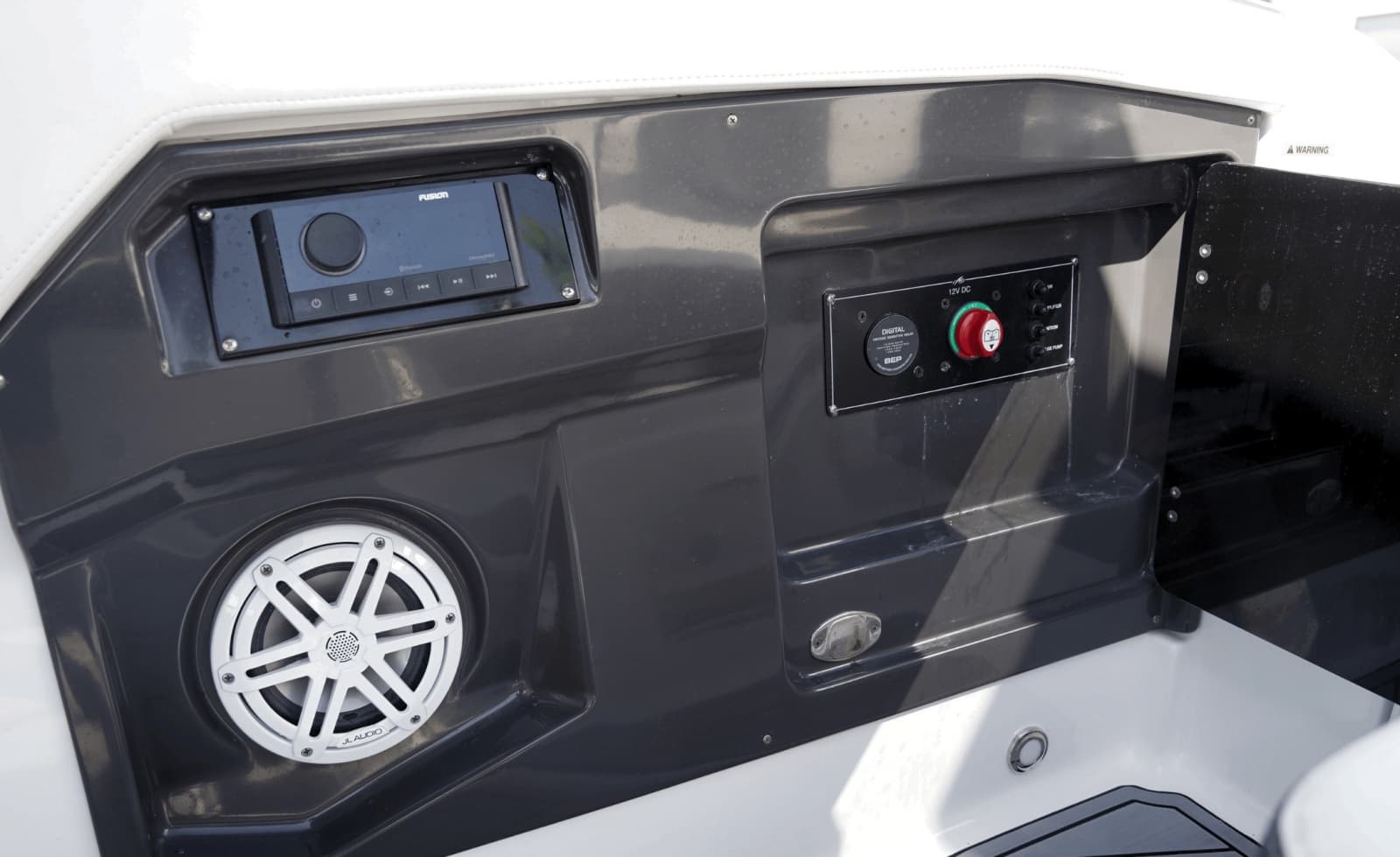 2023 Monterey 255SS - Photo 8