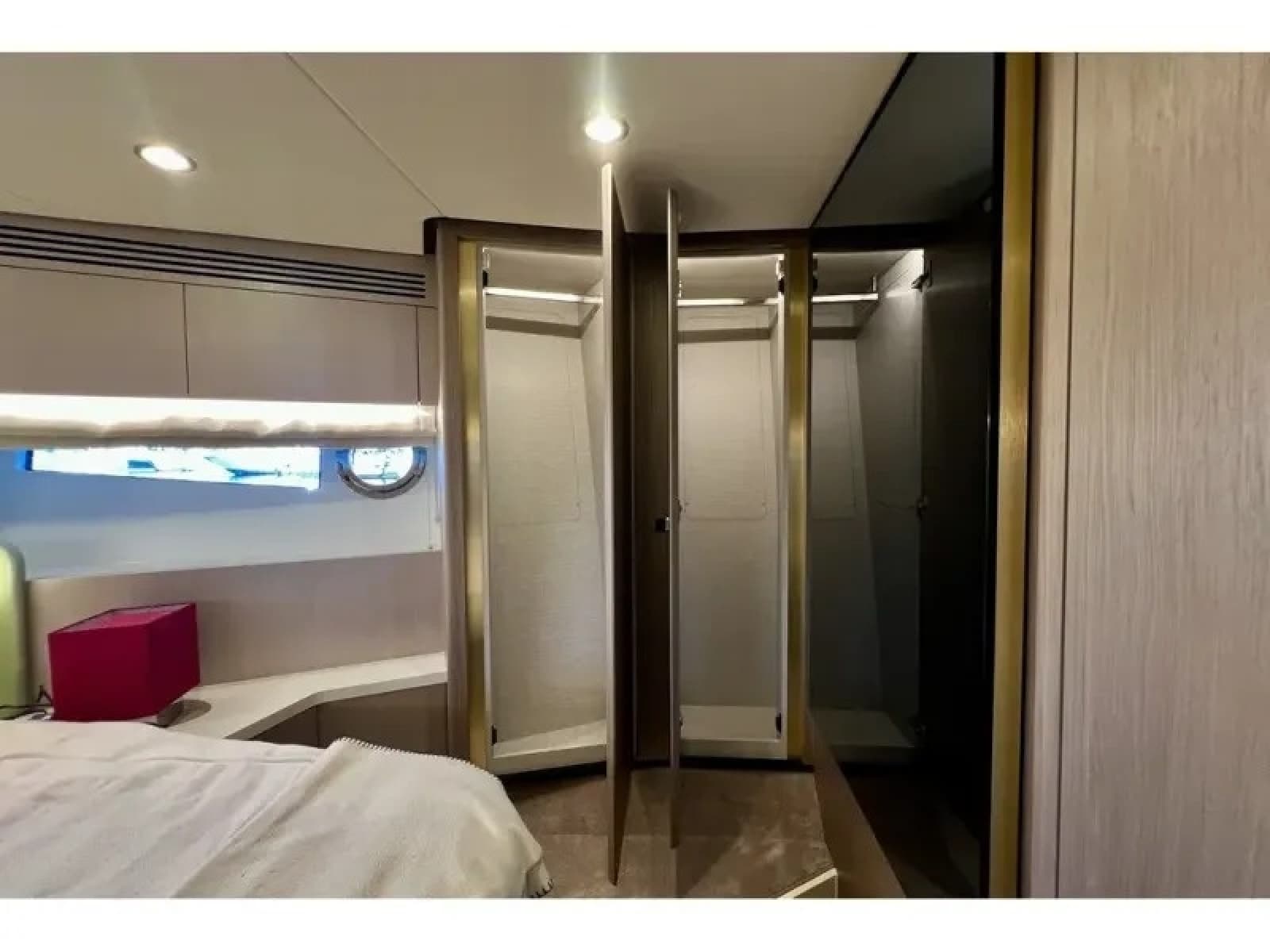 2024 Azimut FLY 60 - Photo 63