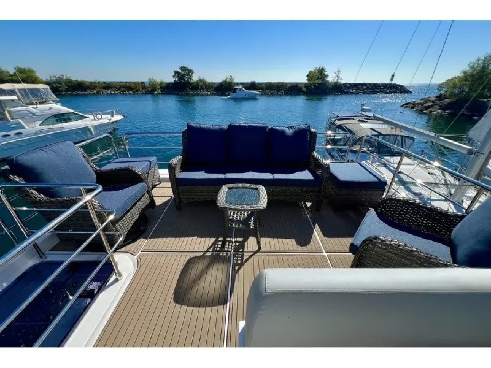 2024 Azimut FLY 60 - Photo 12