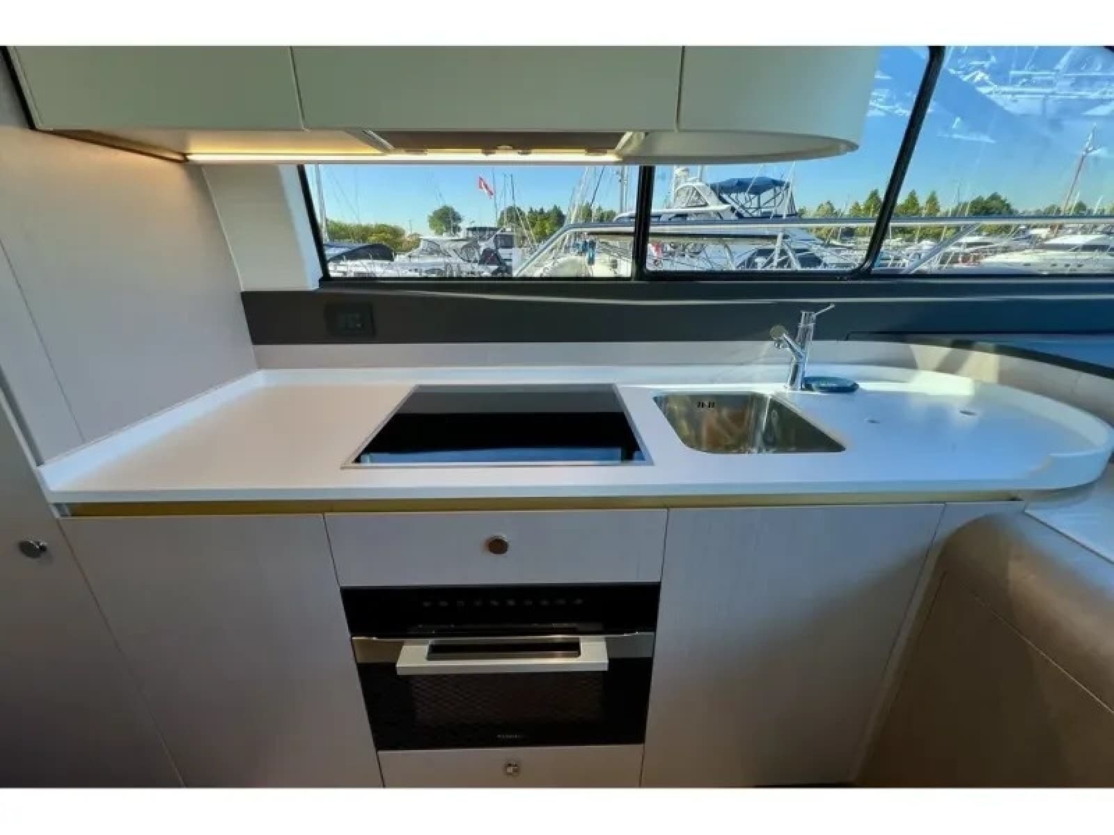 2024 Azimut FLY 60 - Photo 43