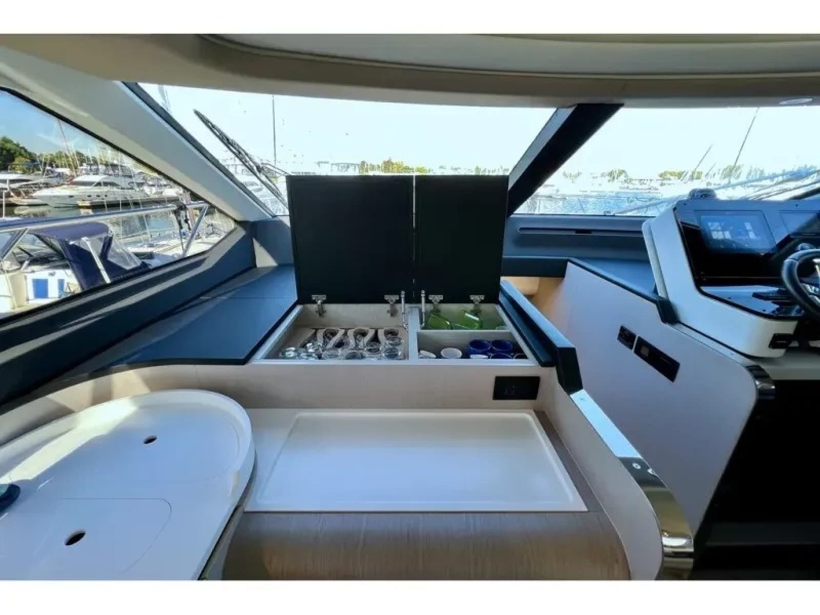 2024 Azimut FLY 60 - Photo 47
