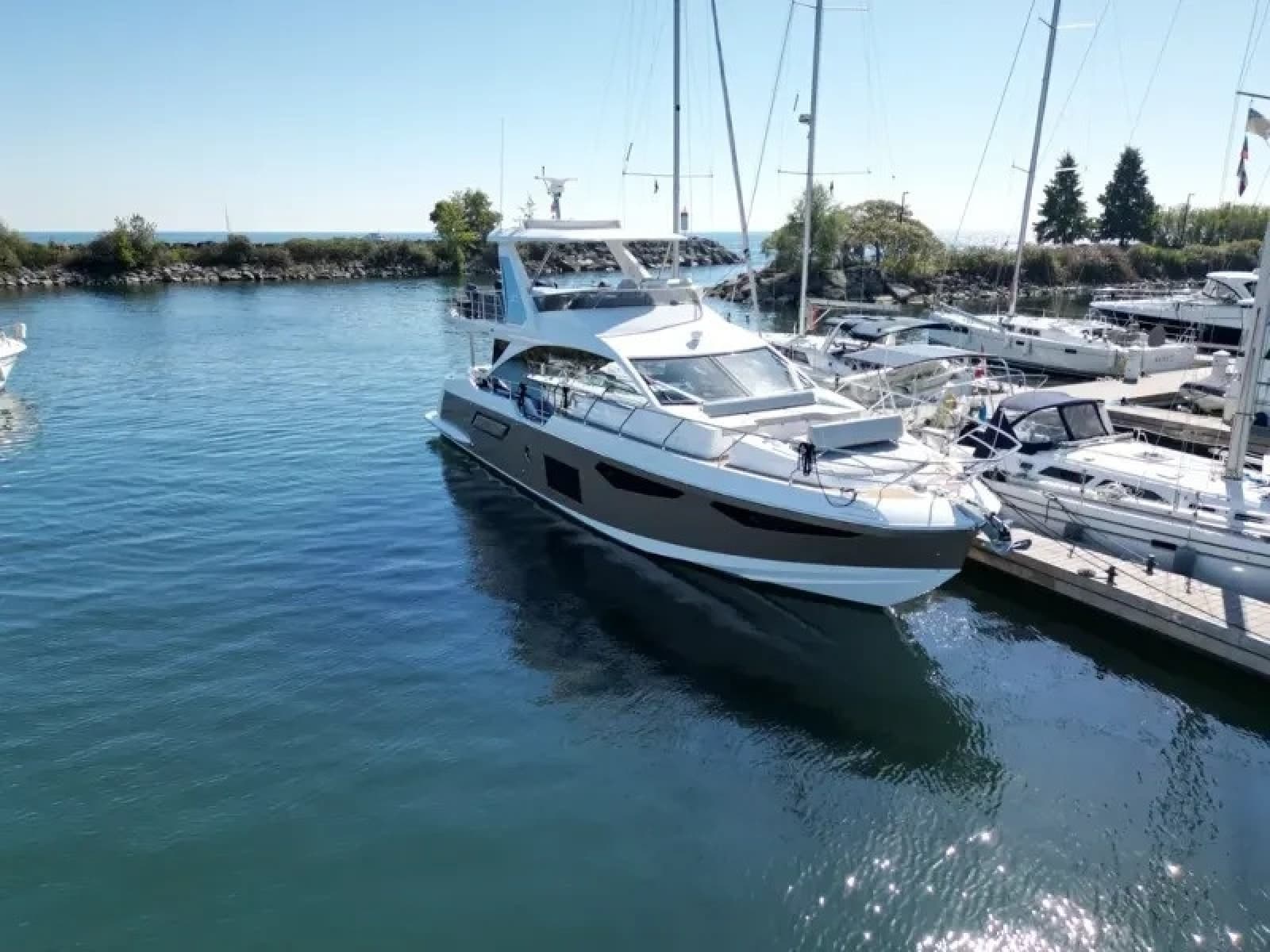 2024 Azimut FLY 60 - Photo 6