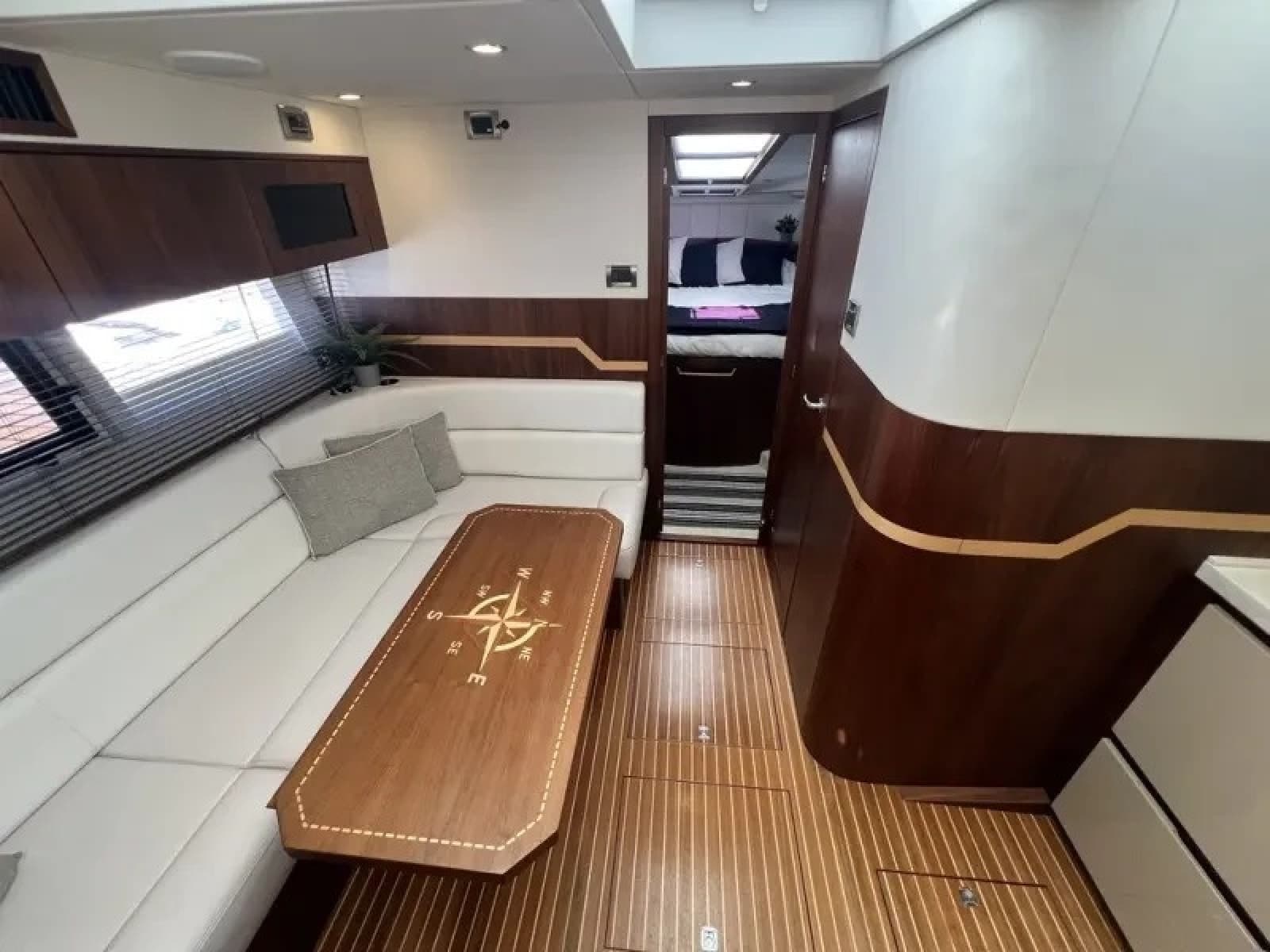 2016 Galeon 405 HTS - Photo 12