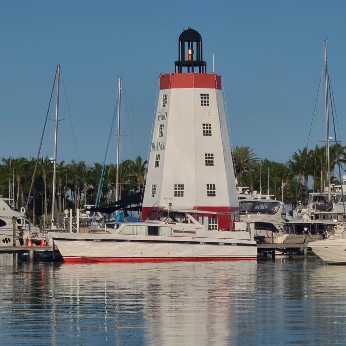 1965 Chris-Craft Roamer 58 - Photo 2