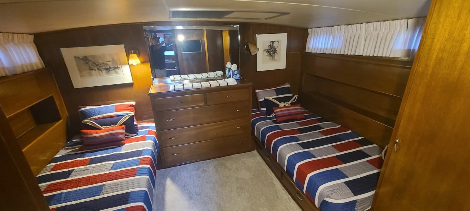 1965 Chris-Craft Roamer 58 - Photo 19