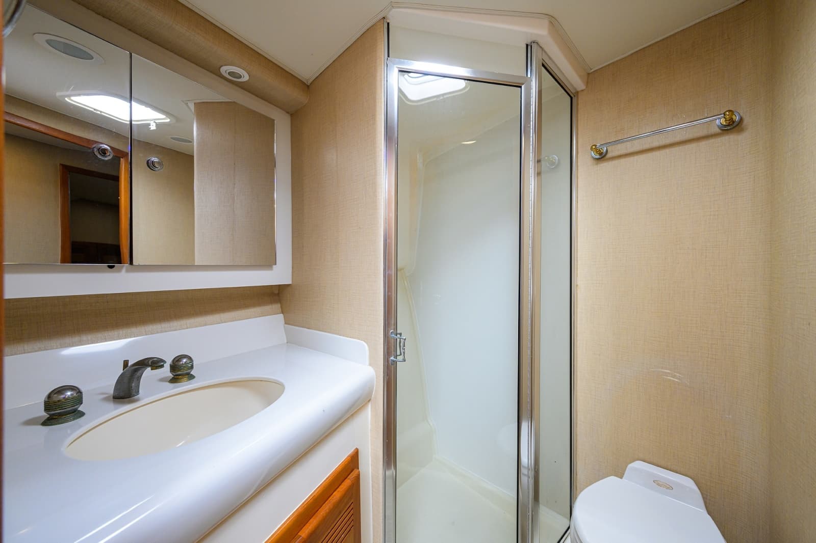 2003 Cabo 48 Flybridge - Photo 19