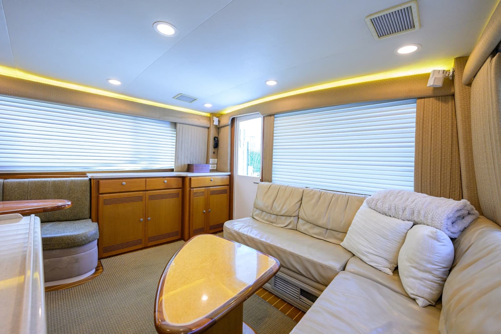 2003 Cabo 48 Flybridge - Photo 5