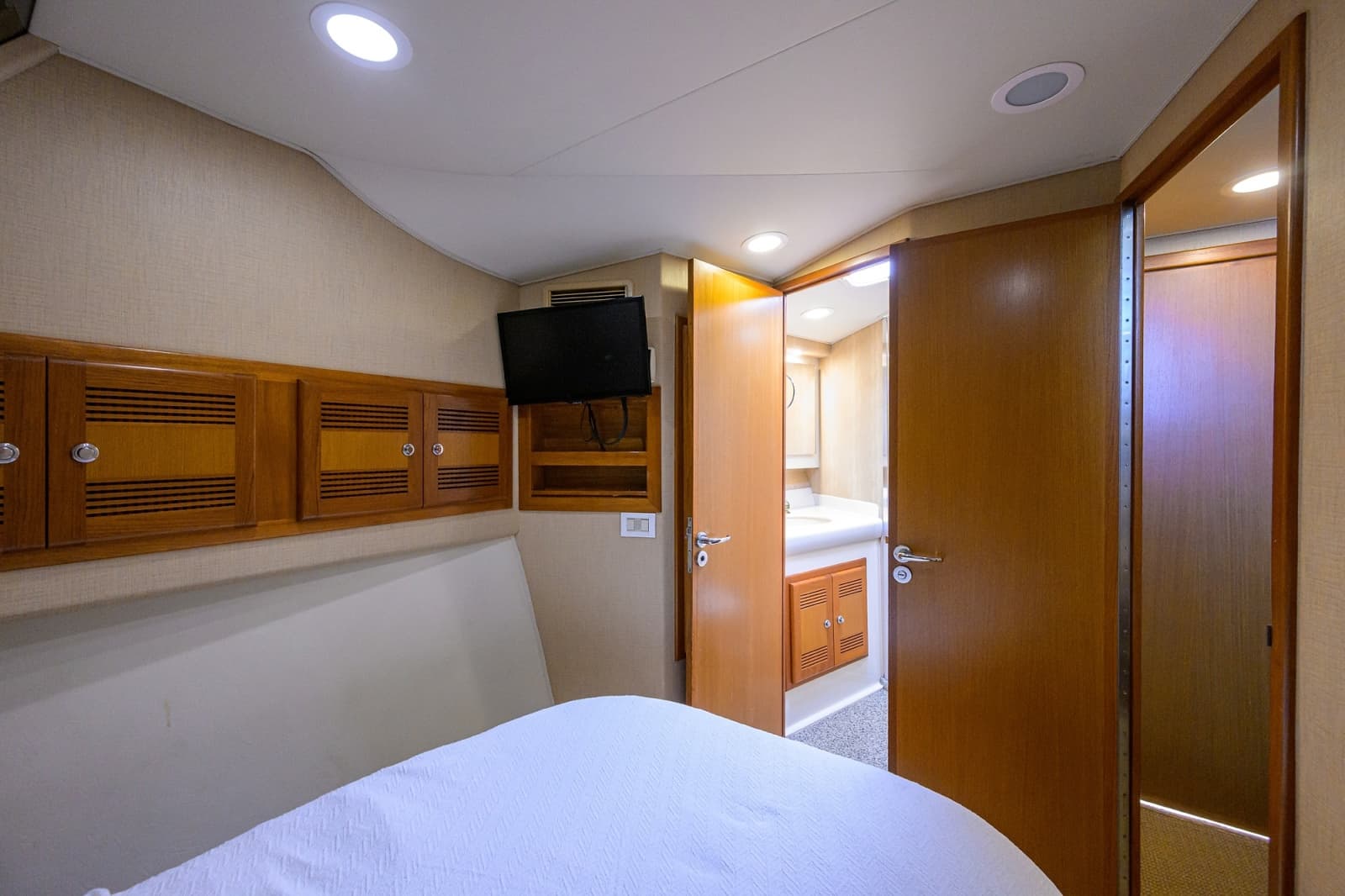 2003 Cabo 48 Flybridge - Photo 12